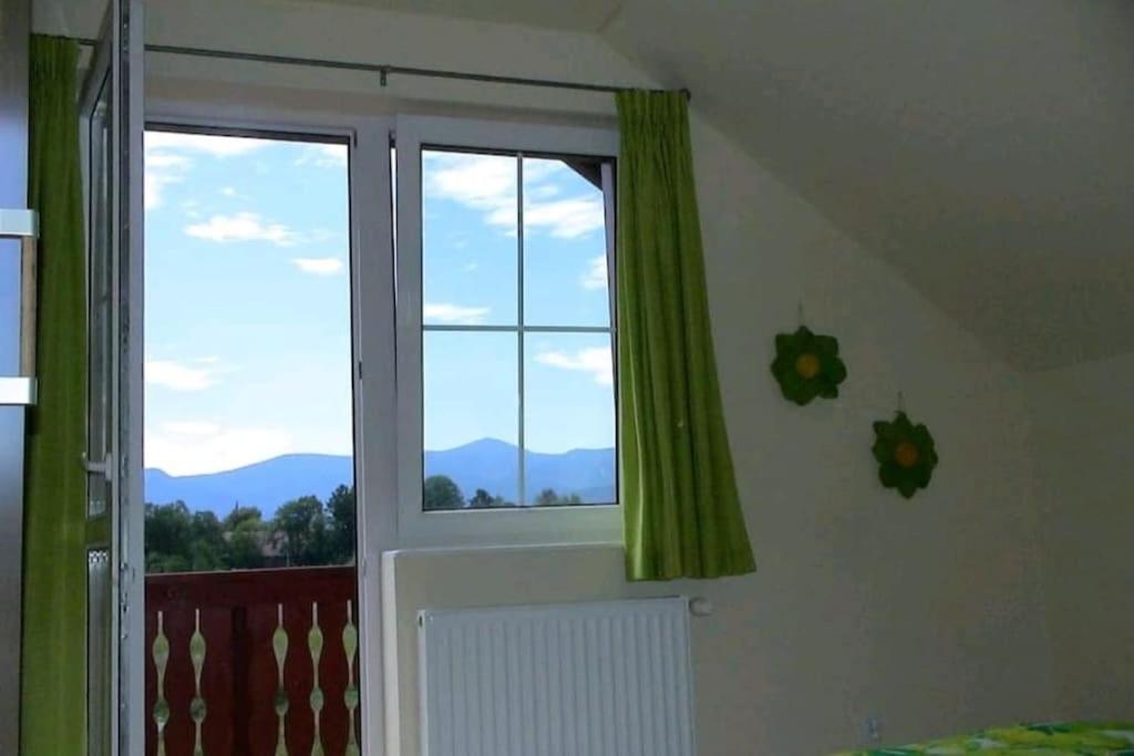 Villa Leika - Panoramablick Am Riesengebirge Мислаковіце Екстер'єр фото