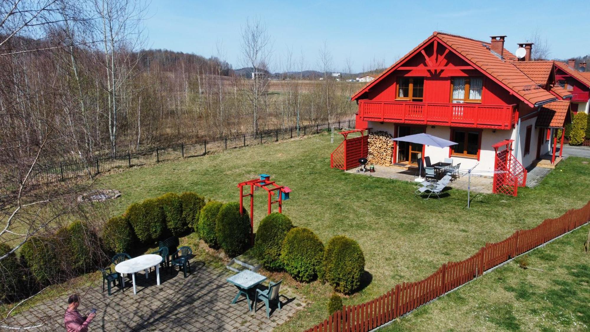 Villa Leika - Panoramablick Am Riesengebirge Мислаковіце Екстер'єр фото
